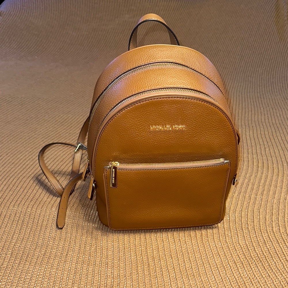 LIKE NEW Michael Kors Caramel Leather Backpack
